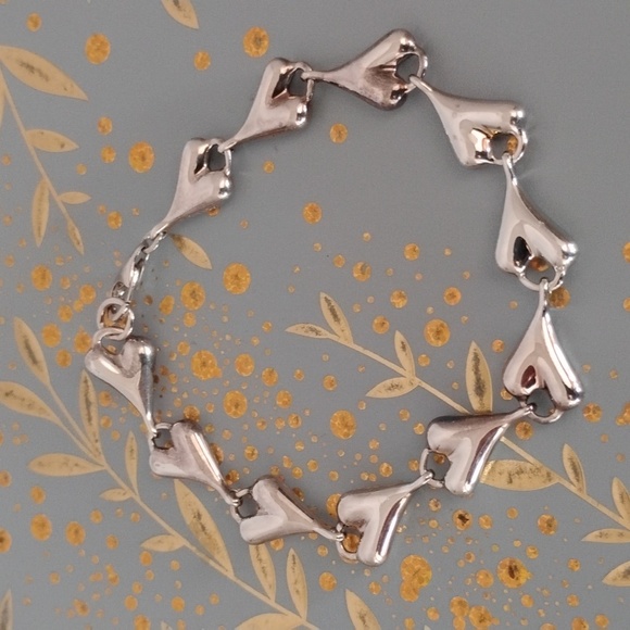 Robert Lee Morris Sterling Silver Heart Bracelet - Picture 12 of 14